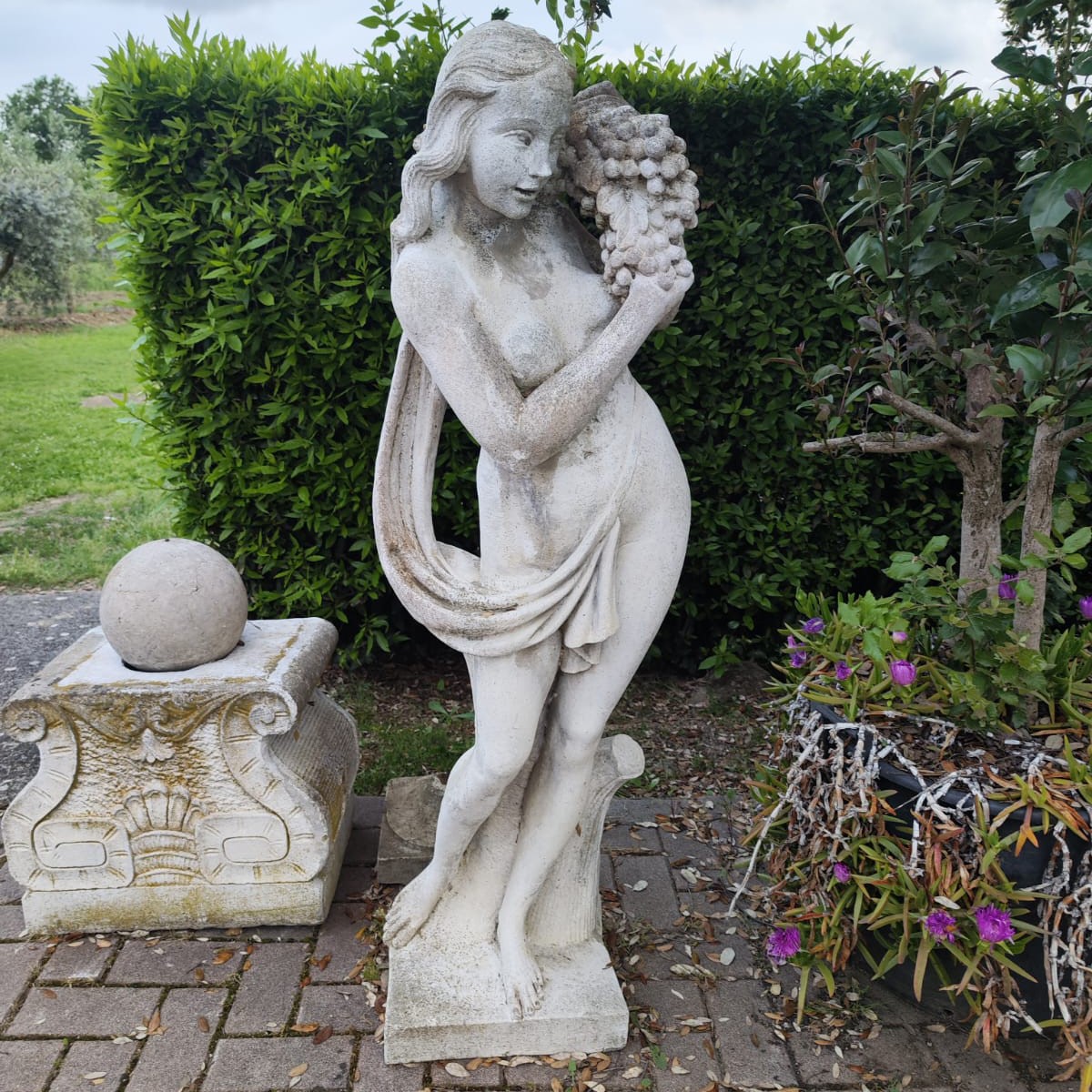 Coppia di Sculture, Sec. XX