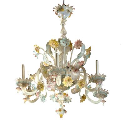 Lampadario di Murano, sec. XIX, vetro a sei bracci con decorazioni floreali