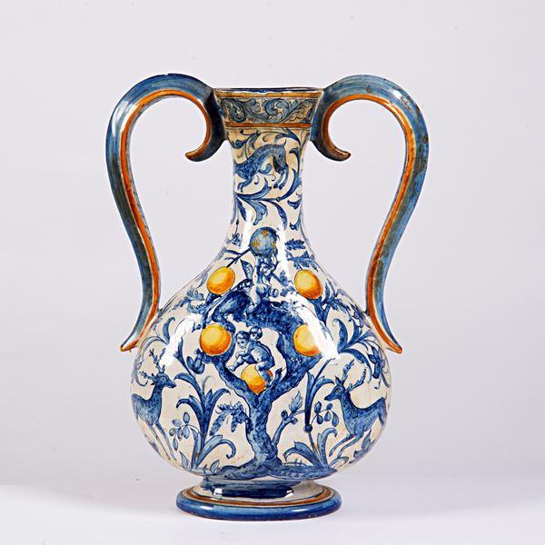 



Vaso biansato, manifattura Cantagalli, sec. XX