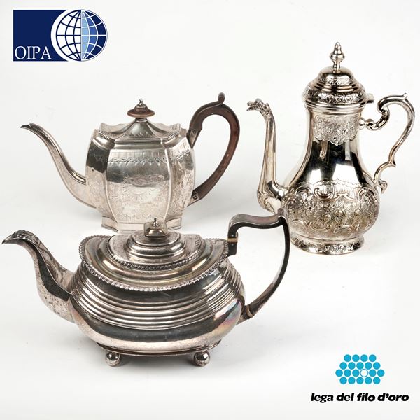 



TEIERA, LONDRA 1778, ARGENTIERE WILLIAM BURWASH