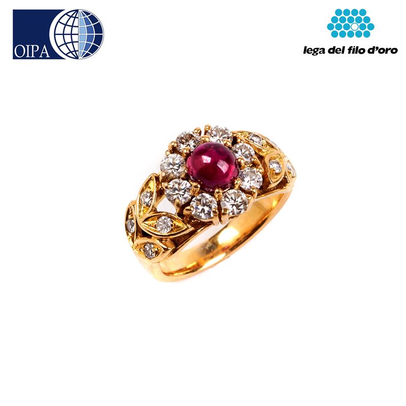 Anello in Oro Giallo, Diamanti e Rubino