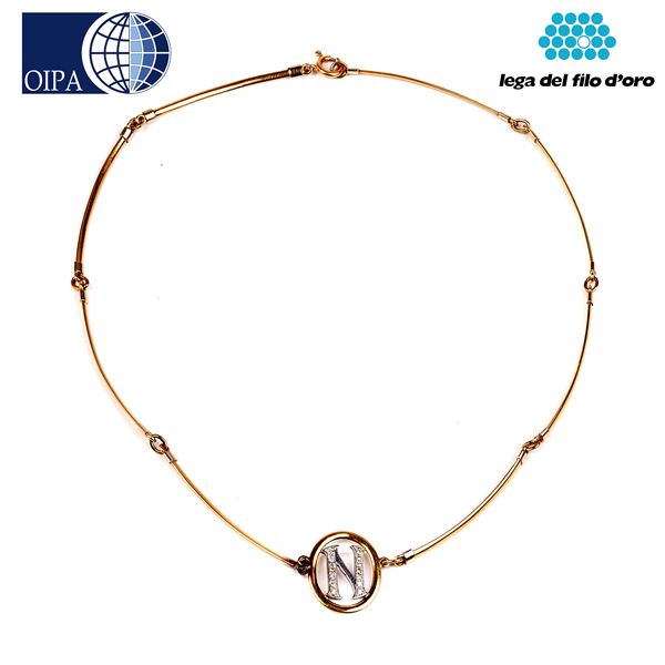 



COLLANA IN ORO GIALLO, ORO BIANCO, 18KT E DIAMANTI