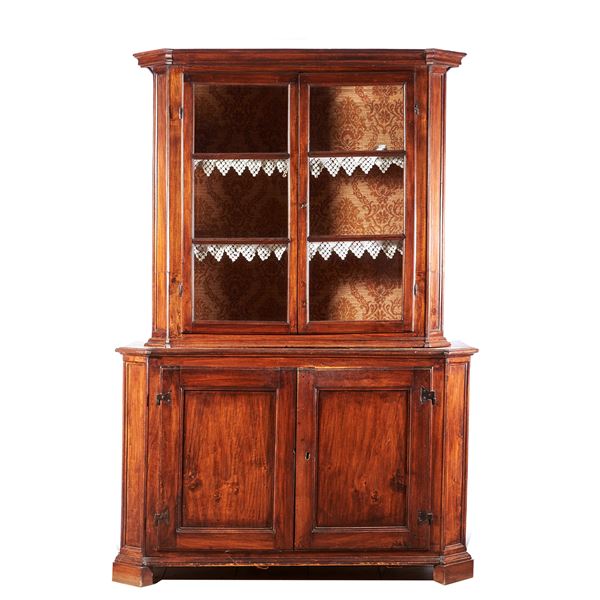 



Credenza con alzata