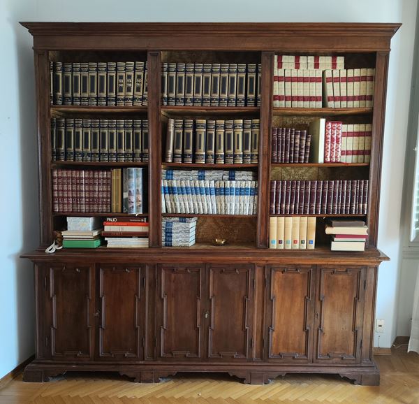 



Libreria, in stile Settecento
