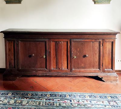 Credenza, Sec. XVIII