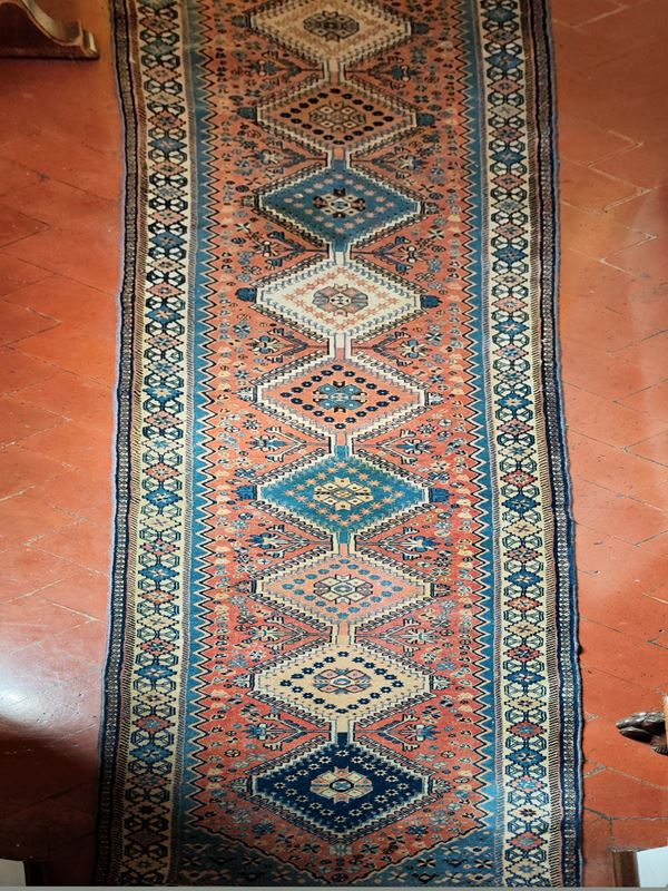 



Galleria persiana, sec. XX  - Asta Mobili, arredi ed oggetti d'arte - Poggio Bracciolini Casa d'Aste