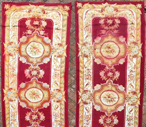 



Coppia di guide, abusson, sec. XX   - Asta Mobili, arredi ed oggetti d'arte - Poggio Bracciolini Casa d'Aste