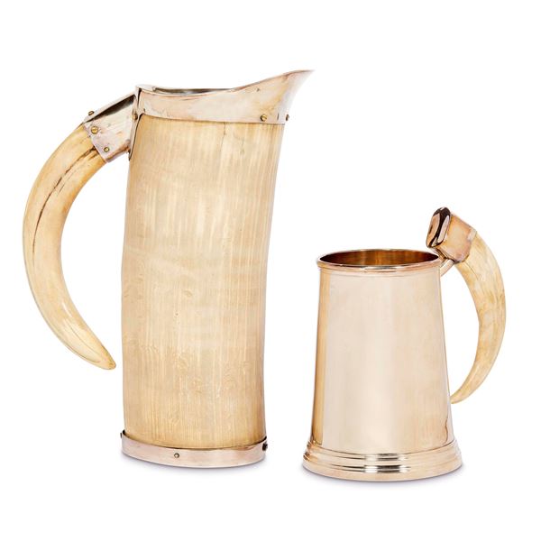 



UN VERSATOIO E UN BOCCALE, INGHILTERRA, SEC. XX