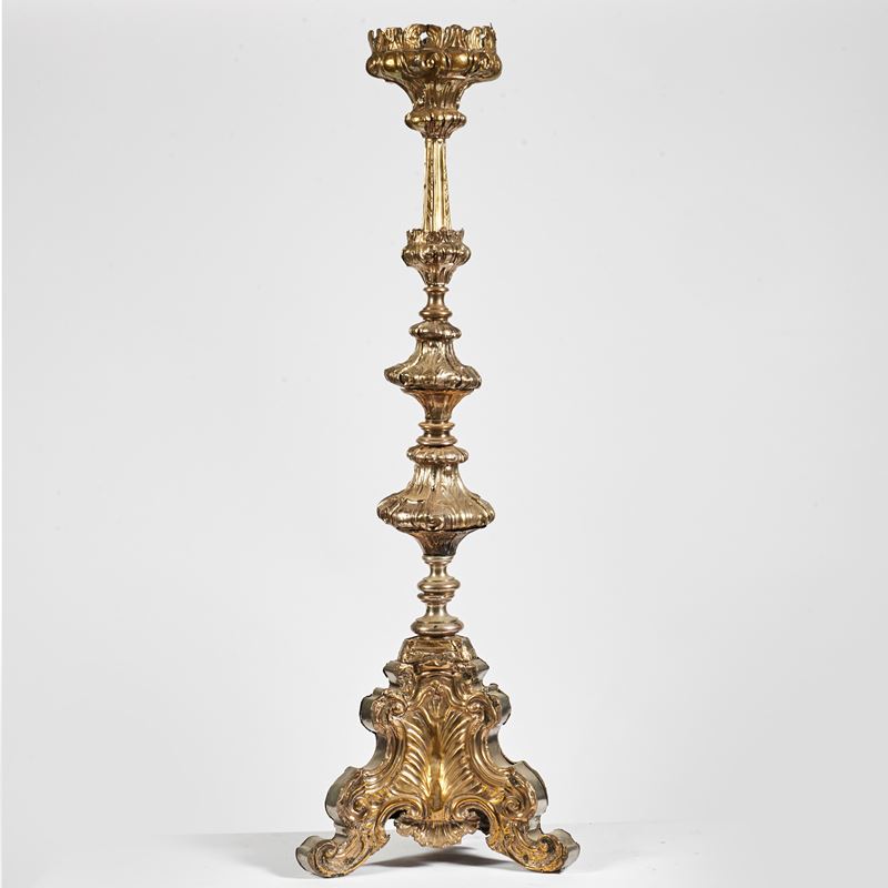 Torciera da terra, rivestita in lamina di argento (sec. XVIII)