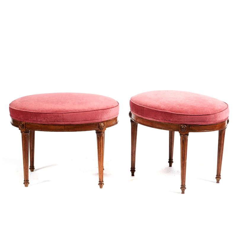 Coppia di panchetti in stile Luigi XVI, sec.XX