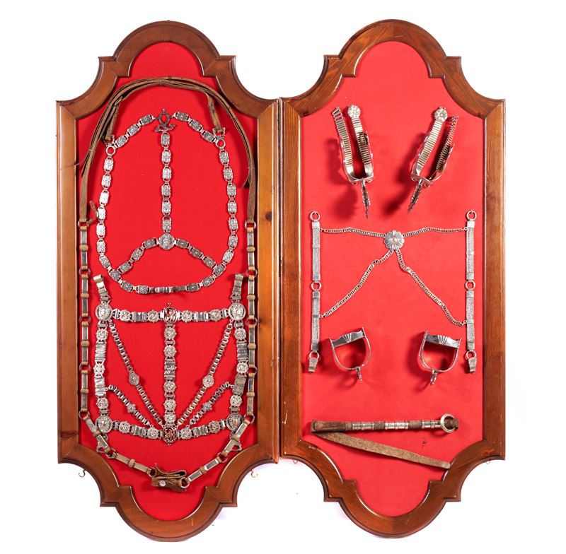 Coppia di pannelli sagomati, sec. XX