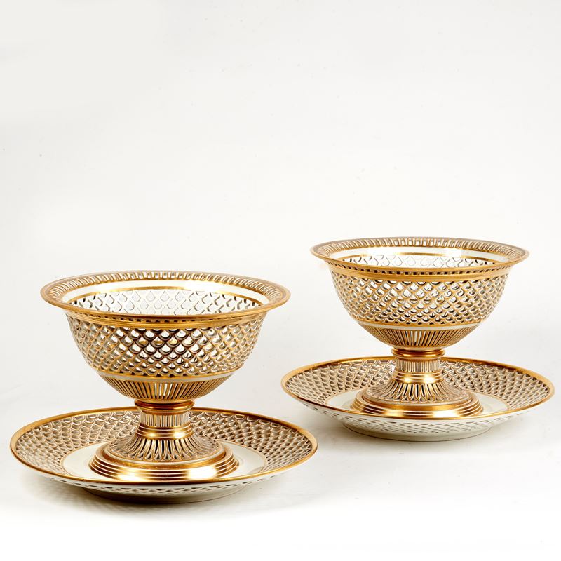 Coppia di alzate, Vienna, sec. XIX