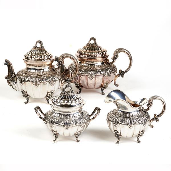 



SERVITO DA TE' E CAFFE', ARGENTIERE GANCI