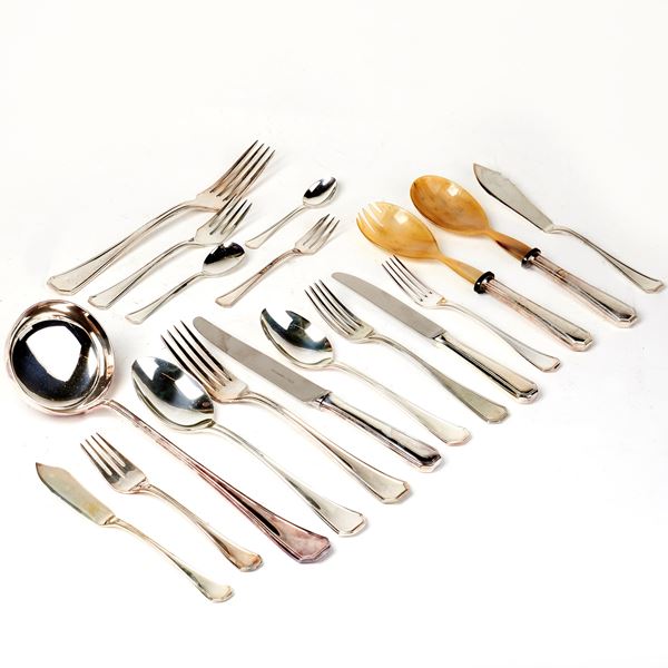 SERVITO DI POSATE DI DUE MANIFATTURE