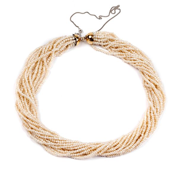 



COLLANA GIROCOLLO DI PERLE DI FIUME