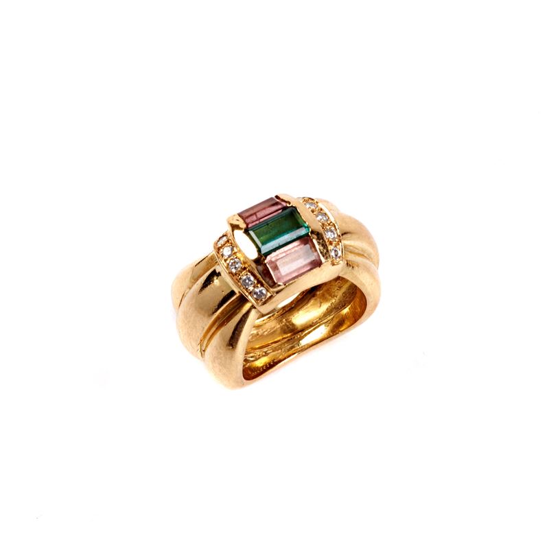 Anello in Oro Giallo 18kt, Diamanti e Pietre