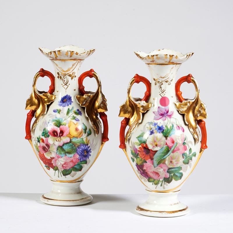 Due vasi biansati, sec. XIX