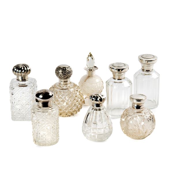 



OTTO FLACONI, SEC. XX