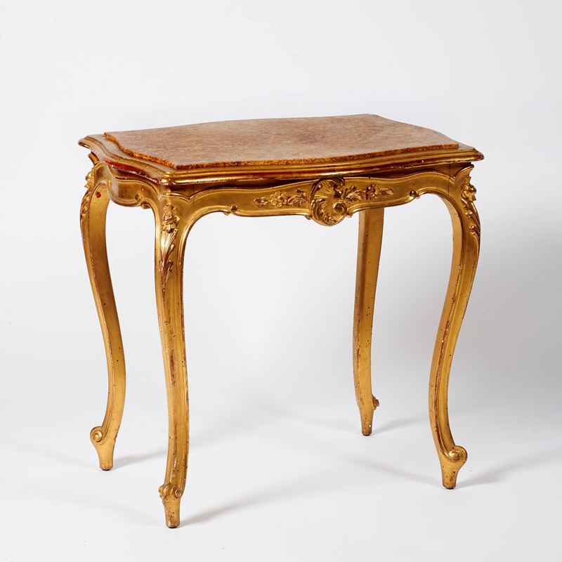 Tavolo da fumo, sec. XIX