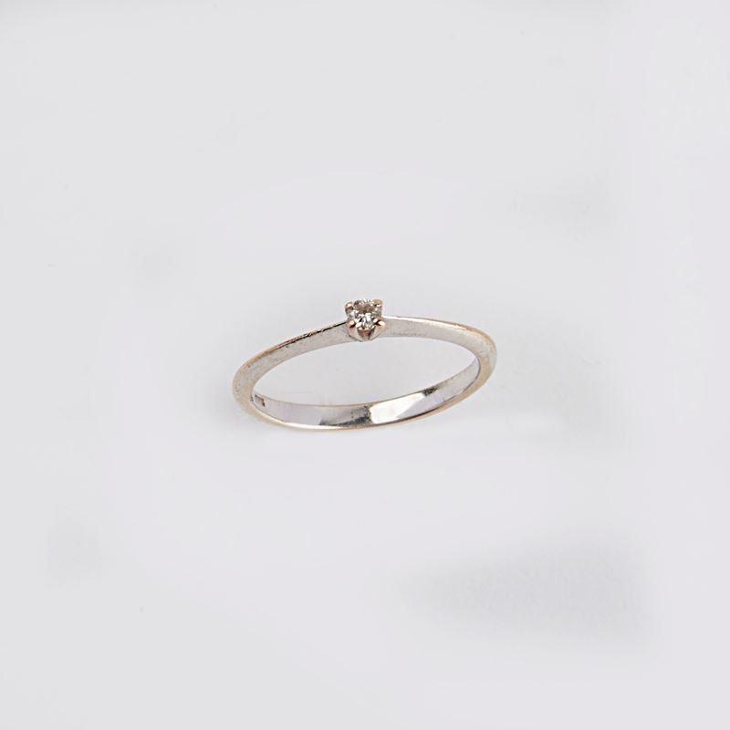 Anello in Oro 18kt e Diamante