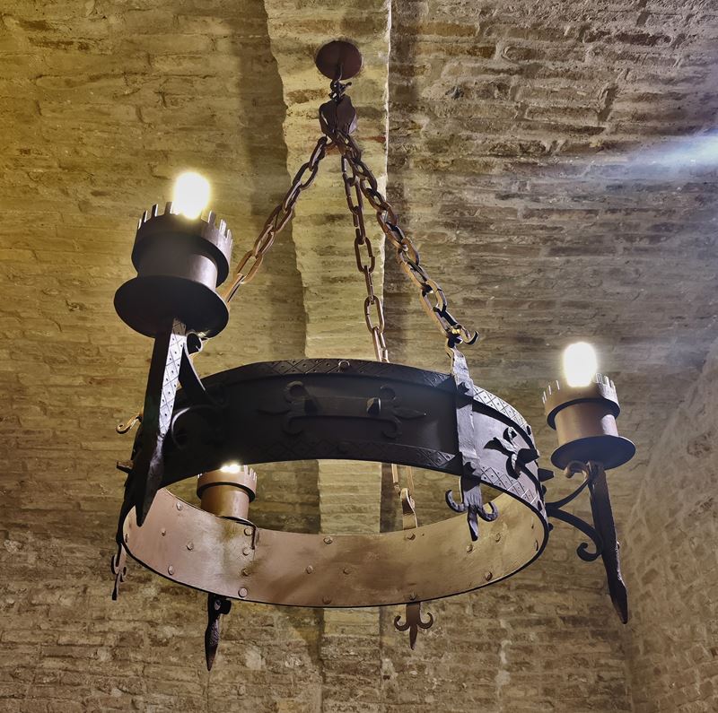 Coppia di lampadari, sec. XX