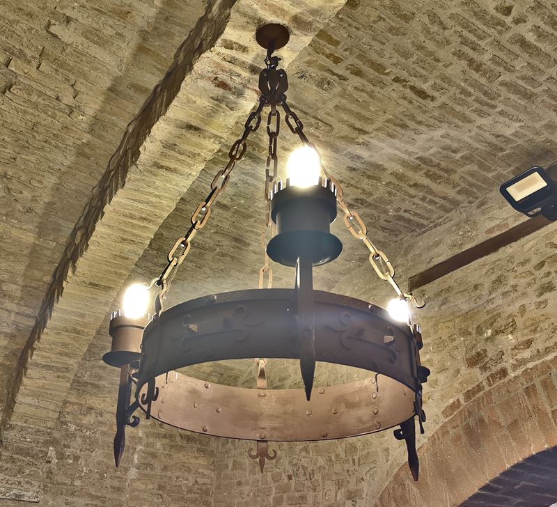 Coppia di lampadari, sec. XX