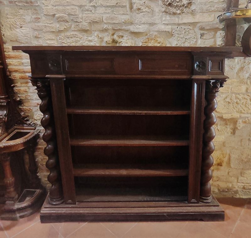 Libreria, in stile Rinascimento