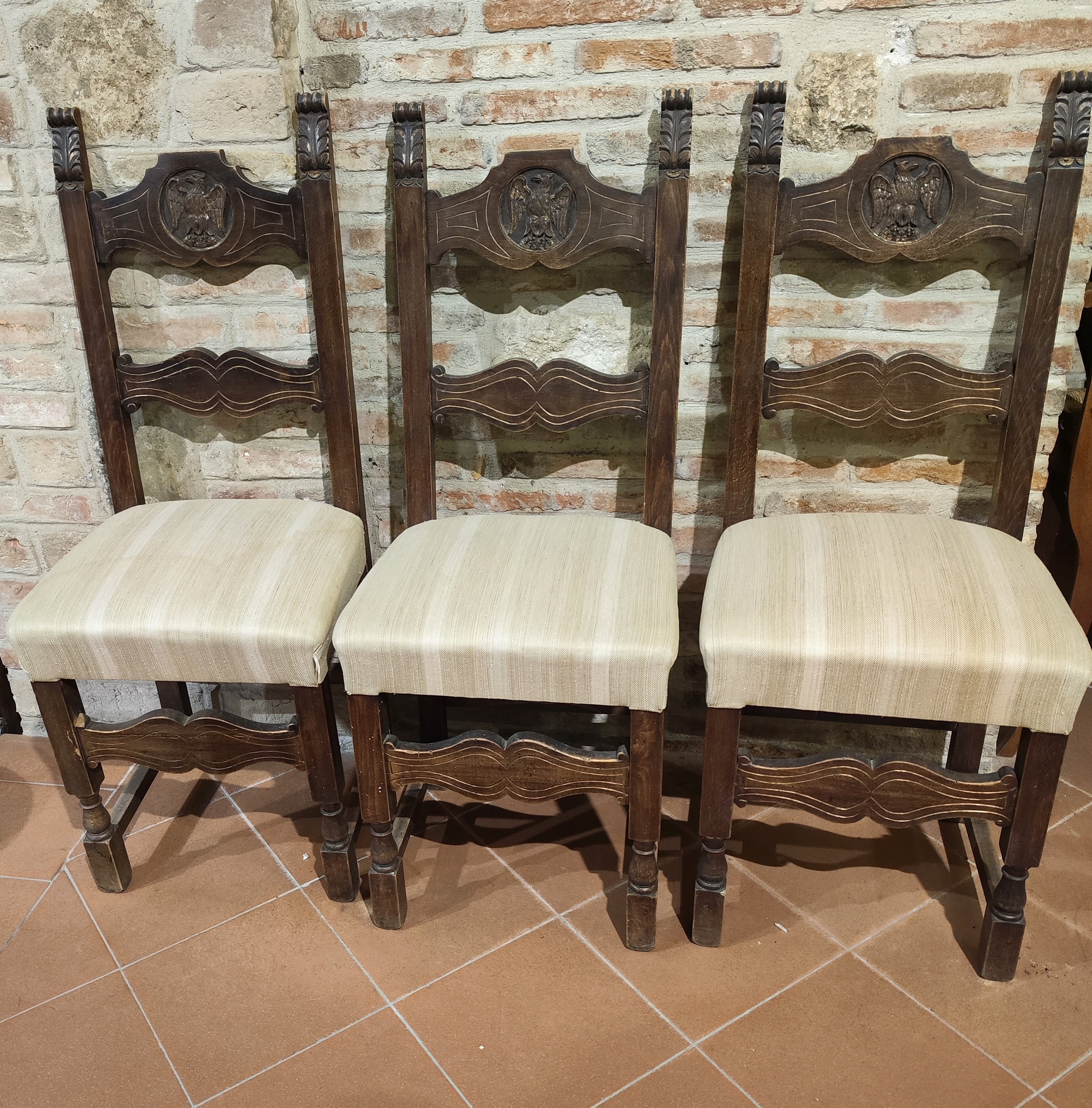 Sei sedie, in stile Rinascimento