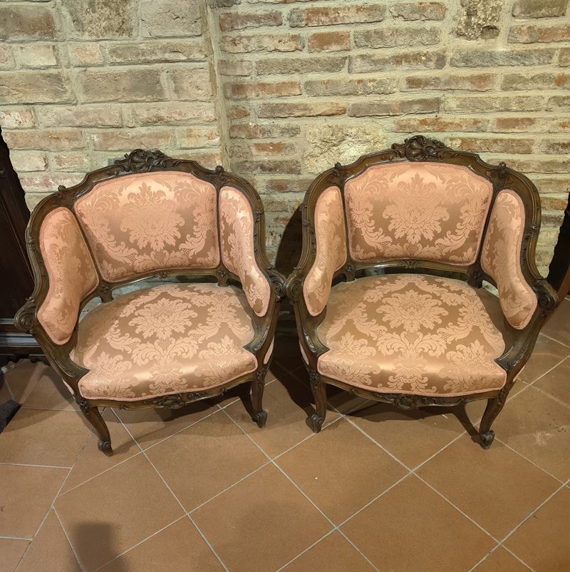 Coppia di poltroncine a pozzetto, inizi sec. XX