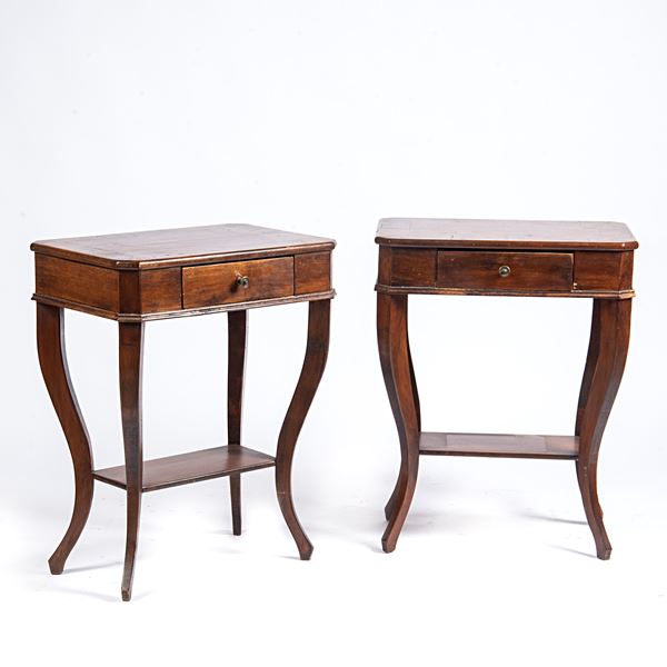 



Coppia di tavolini da lavoro, sec. XIX