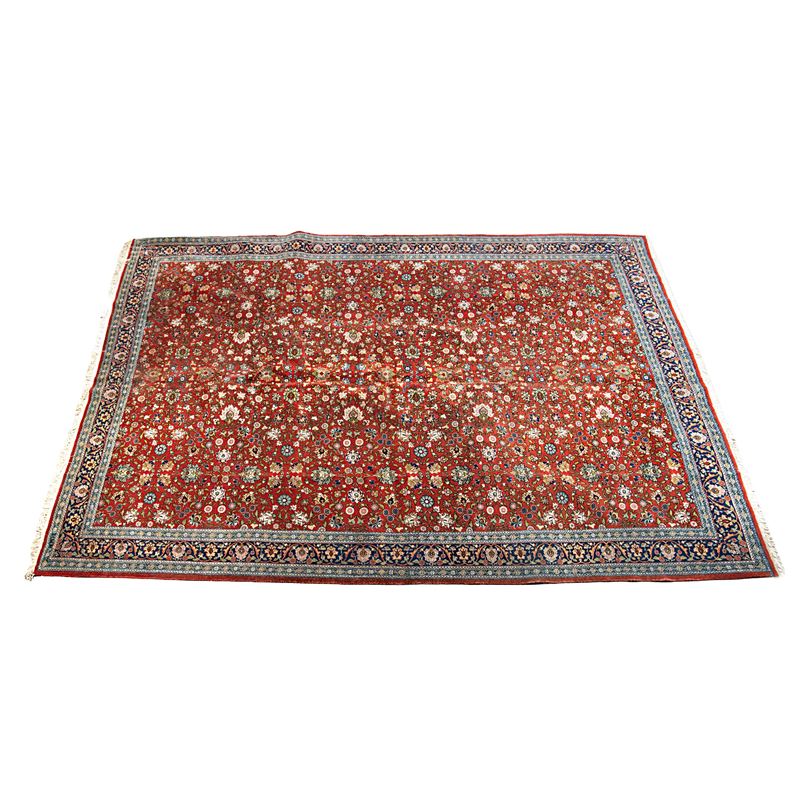 Tappeto anatolico Hereke, sec. XX, motivo floreale – cm 322x237