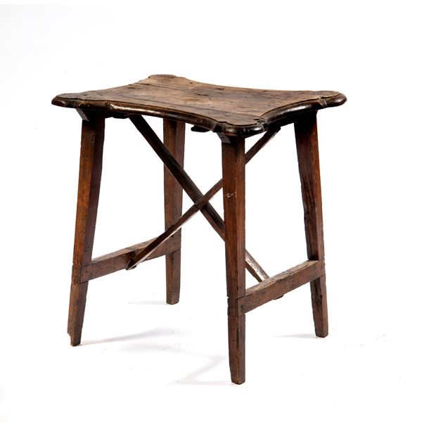 Tavolino a capretta, sec. XVIII