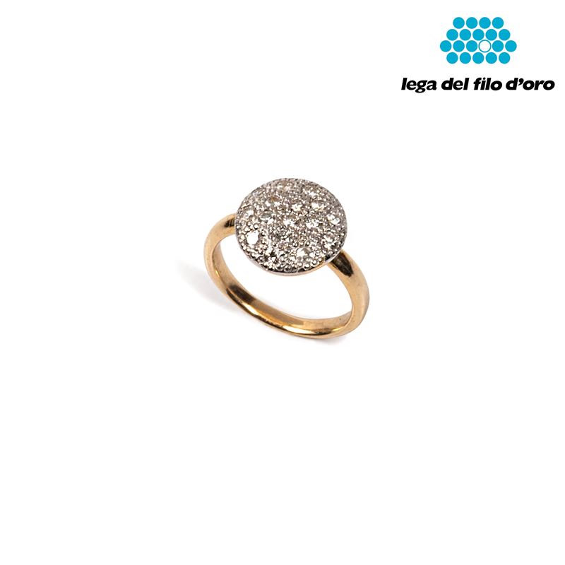 ANELLO IN ORO GIALLO, ORO BIANCO 18KT E DIAMANTI