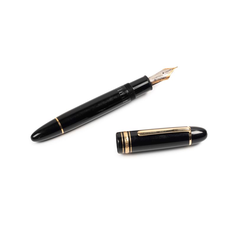 Montblanc, Penna stilografica Meisterstück 149 in resina nera