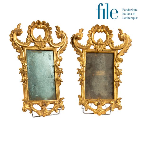 Coppia di specchierine, sec. XVIII  - Asta Mobili, arredi, dipinti e oggetti d'arte - Poggio Bracciolini Casa d'Aste