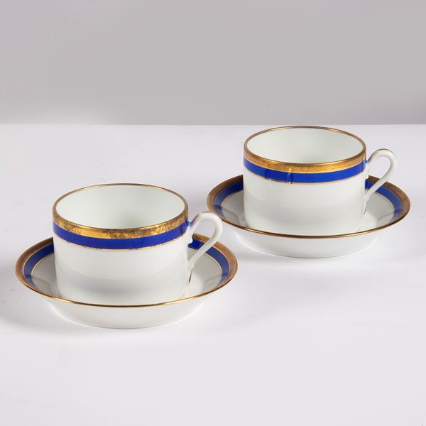 



Dodici tazze da t&egrave; e dodici piattini, manifattura Richard Ginori, sec. XX