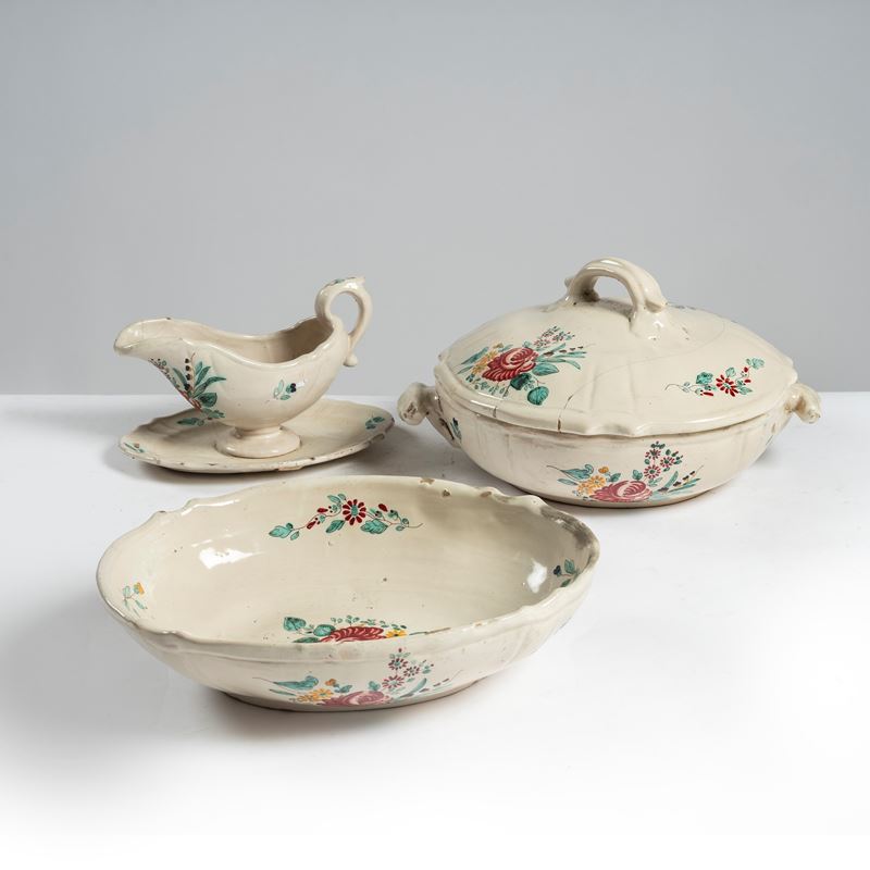 Zuppiera, Insalatiera e Salsiera, manifattura Deruta, sec. XX