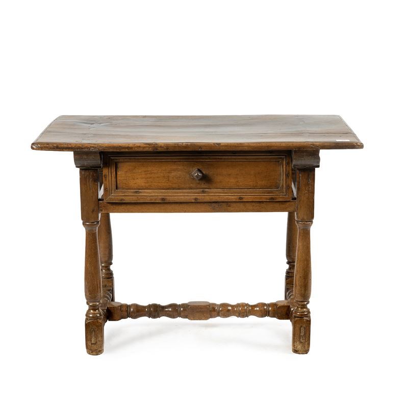 Tavolino, sec. XVIII