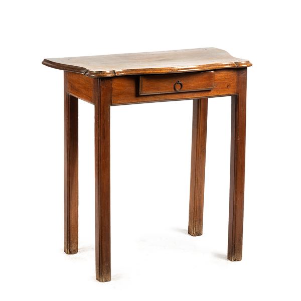 



Console, sec. XVIII  - Asta Arredi, mobili ed oggetti d'arte - Poggio Bracciolini Casa d'Aste