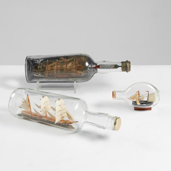 



Venticinque velieri, sec. XX  - Asta Arredi, mobili ed oggetti d'arte - Poggio Bracciolini Casa d'Aste