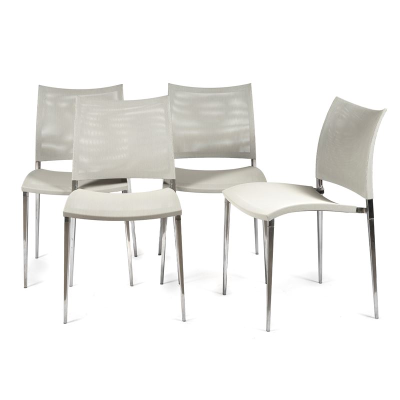 Quattro sedie impilabili, manifattura Desalto, modello SAND AIR