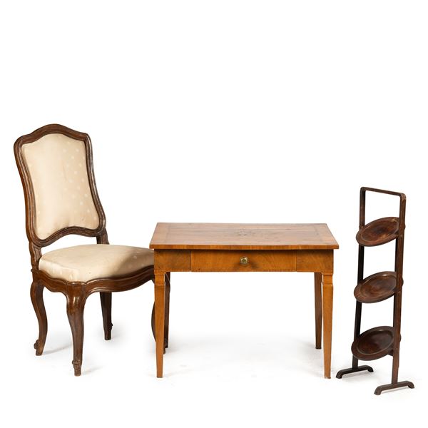 



Tavolino da fumo, sec. XIX