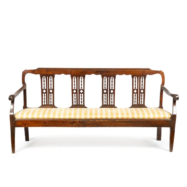 



Divano, sec. XVIII  - Asta Arredi, mobili ed oggetti d'arte - Poggio Bracciolini Casa d'Aste