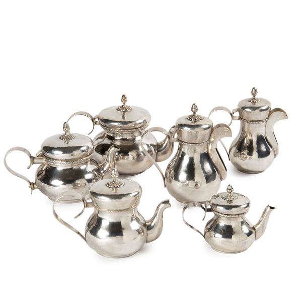 



SERVITO DA TE' E CAFFE', ARGENTIERE PASSERONI-VERONA