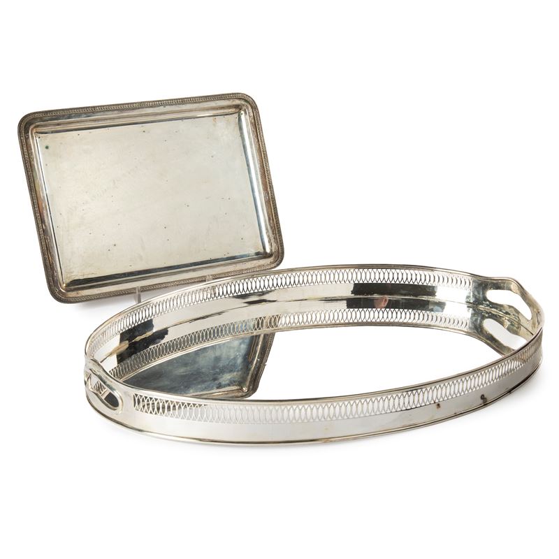 Vassoio portafomaggio in argento, cm 24,5 x 33,5, sec. XX