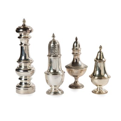 Set di tre spargi zucchero in argento, Secolo XX