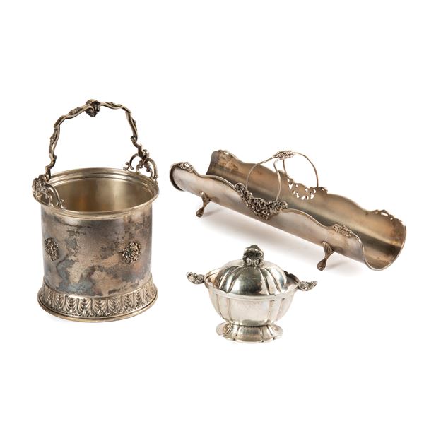 



PORTAGHIACCIO, SALIERA E PORTAGRISSINI