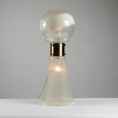 Lampada da terra anni '70, due luci in vetro e metallo cromato, altezza 91 cm