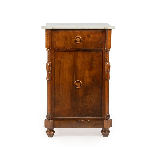 



Comodino, sec. XIX  - Asta Arredi, mobili ed oggetti d'arte - Poggio Bracciolini Casa d'Aste