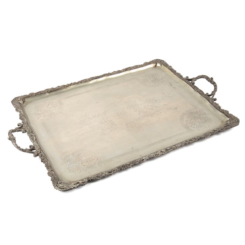 Guantiera in metallo argentato, Sec. XX